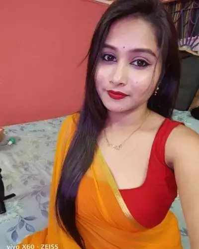 Call Girl in Chandur Railway